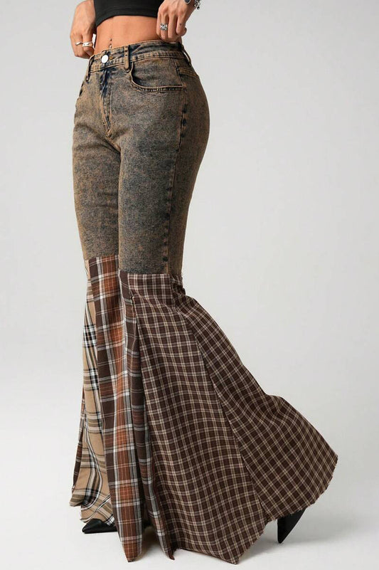 Schlagjeans mit Karomuster und hoher Taille