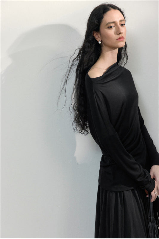 Asymmetrical One-Shoulder Fitted Knit Sweater