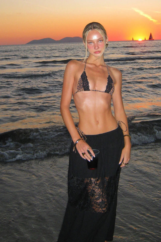 Dreiteiliges Badeset mit Leopardenmuster und Spitze