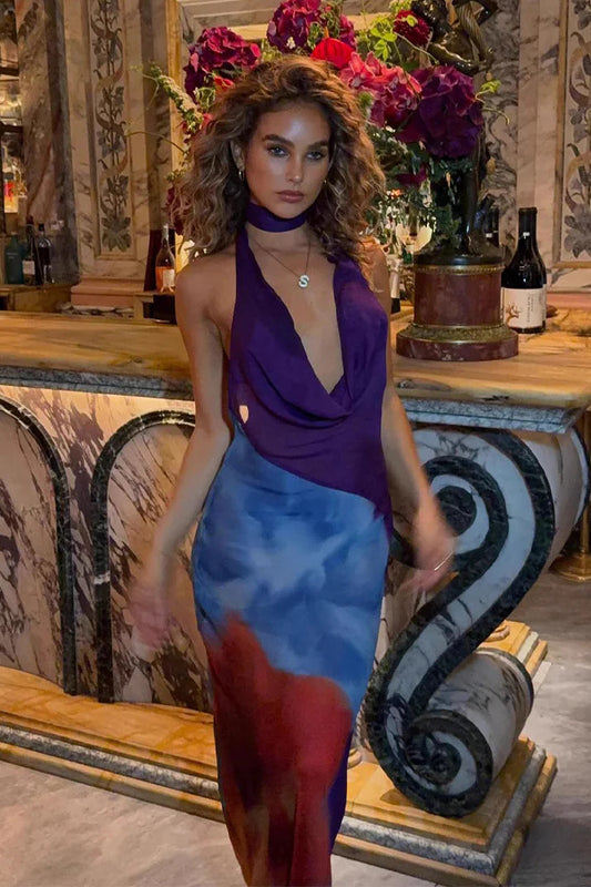 Rückenfreies Maxikleid mit Neckholder in Colorblock-Optik