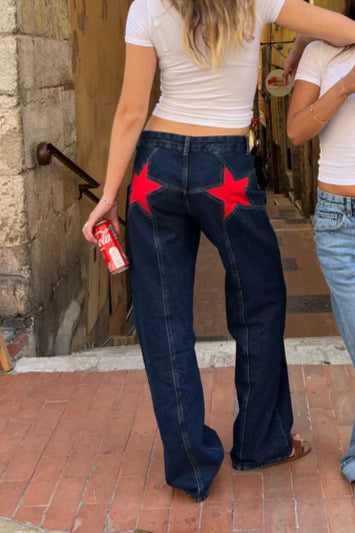 Y2K-Jeans mit Stern-Patch und Kontrastwaschung