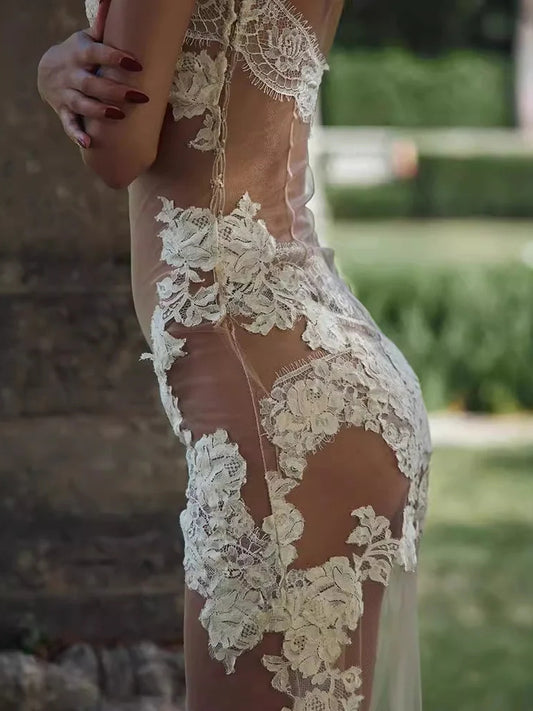 Besticktes Fishtail-Partykleid mit Netzstoff