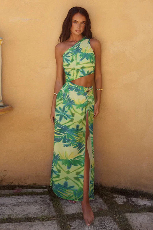 Maxikleid mit asymmetrischer Schulterpartie und figurbetonter Taille