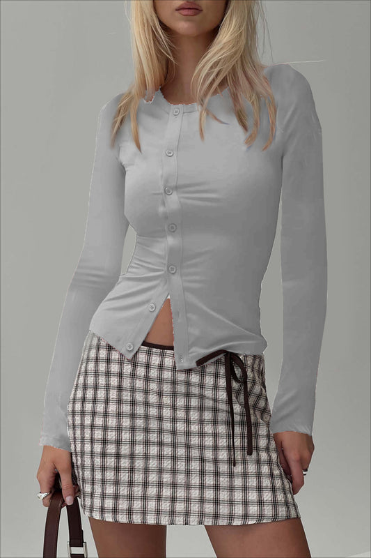 Buttoned Fitted Crew Neck Knit Sweater