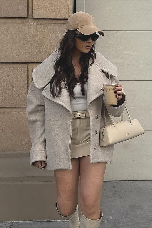 Vintage Wollmantel mit festem Kragen und langen Ärmeln