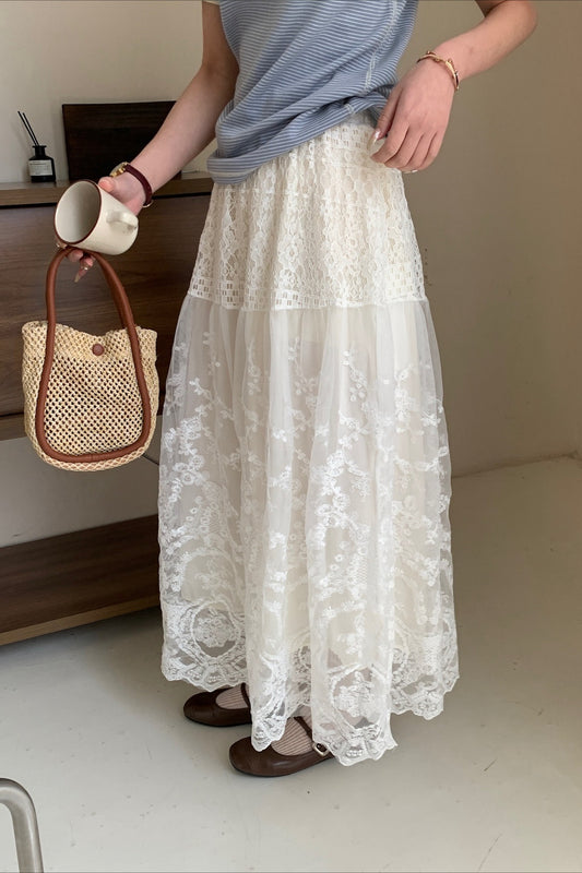 Relaxed Lace Vintage A Line Skirt