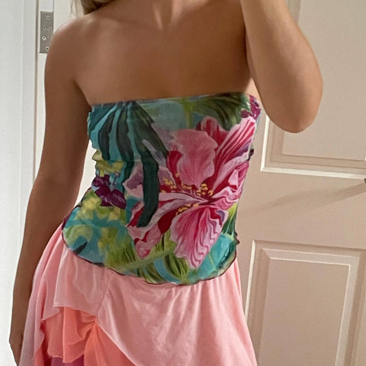 Trägerloses, schmales Crop-Top mit Blumenmuster