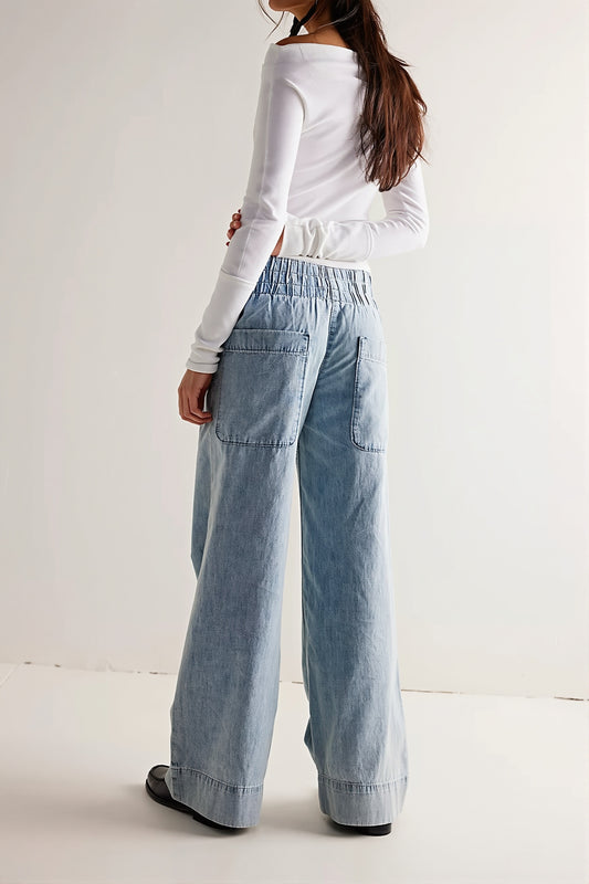 Large Pocket High Rise Straight Leg Jeans