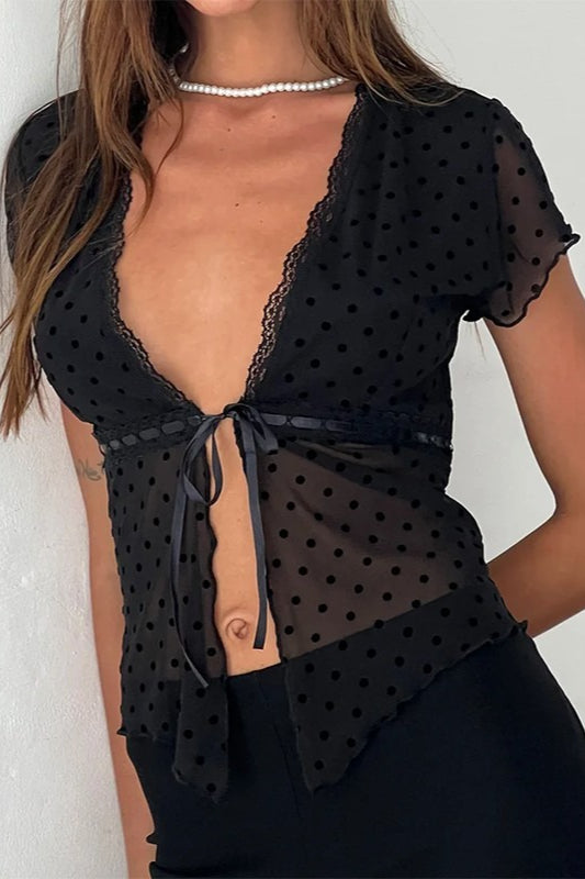 Haut court ample à manches courtes et à pois