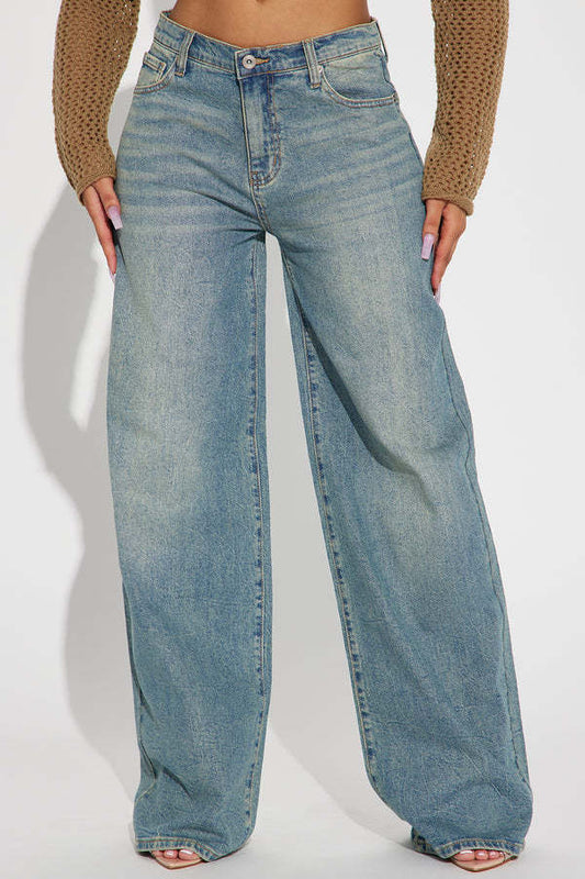 Bestickte Stretch-Jeans mit weitem Bein