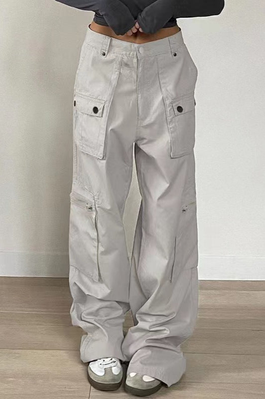 Retro-Cargohose aus Denim mit niedriger Taille und Taschen