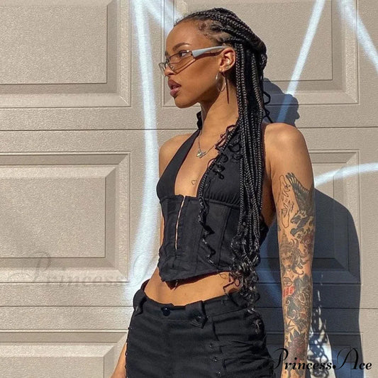 Curved Hem Graceful Cropped Tank Top M / Black Crop Tops