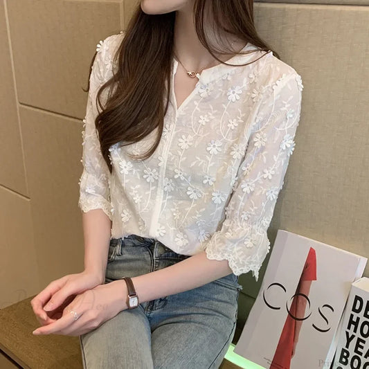 Embroidered White Cotton Floral Korean Style Blouse blouse-250126