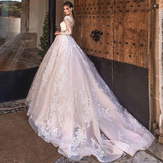 Long Sleeve Lace Ball Gown Wedding Dress weddingdress-250223