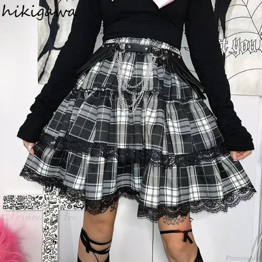 Preppy Plaid Patchwork Lace Skirt Black / S