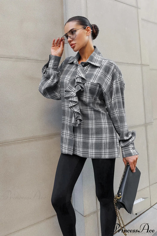 Ruffled Collared Loose Blouse