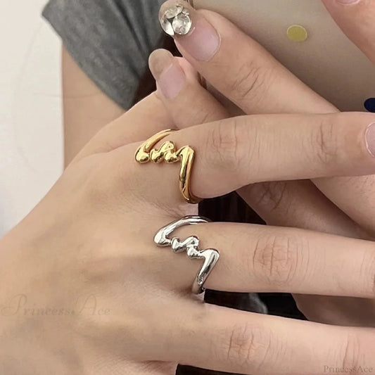 Unpredictable Copper Undulation Medieval Ring