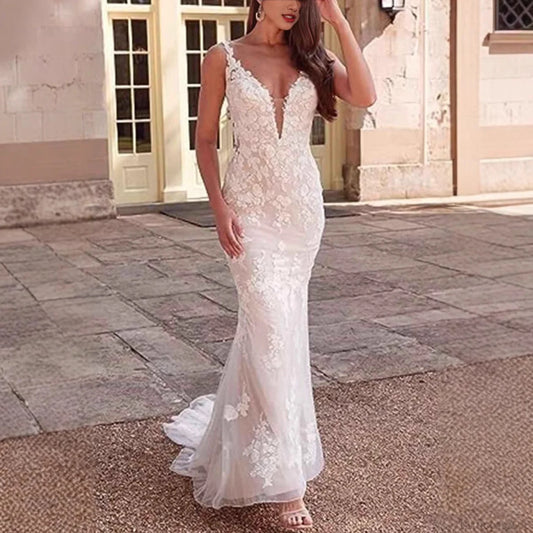 V-Neck Lace Mermaid Bridal Wedding Dress off white / 2 weddingdress-250223
