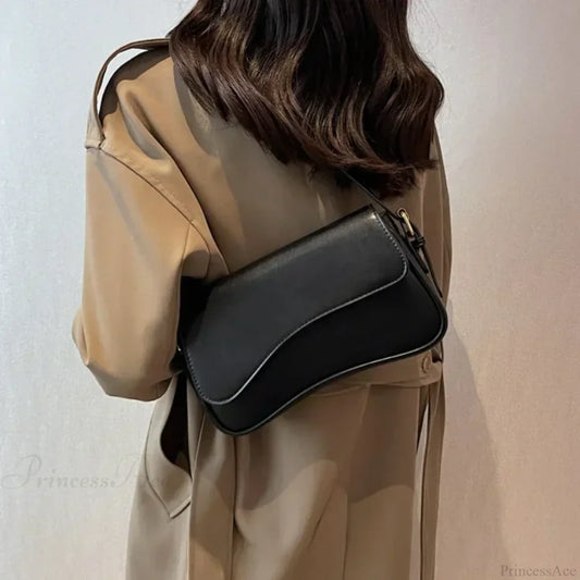 Vintage Leather Designer Crossbody Shoulder Bag Black shoulder-250126