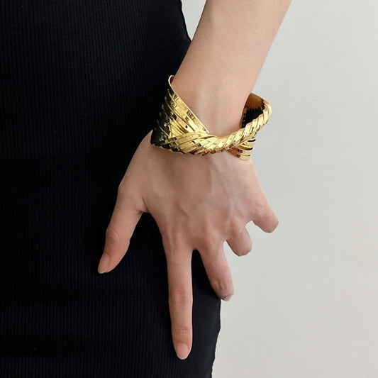 Metal Cross Wrap Irregular Open Bracelet