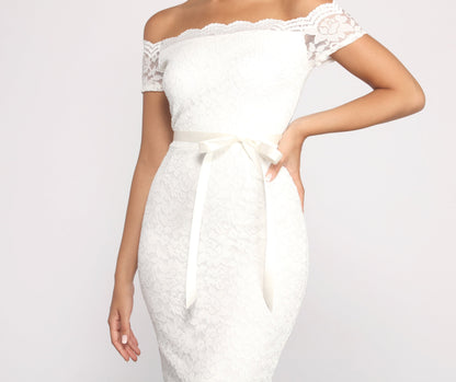 Paige Formal Off The Graceful Shoulder Scalloped Lace Dress