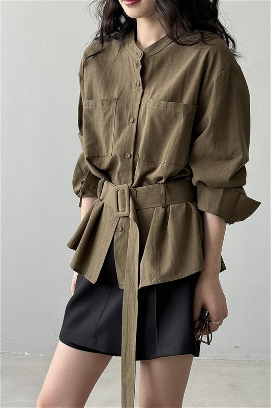 Chemisier vintage à manches longues et ceinture cintrée à la taille