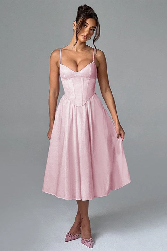 Robe longue moulante sans manches à col en V et ceinture