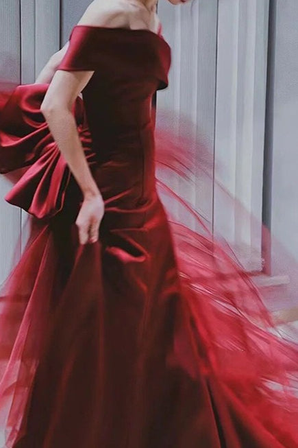 Elegant Wine Off Shoulder Sheath Formal Dress