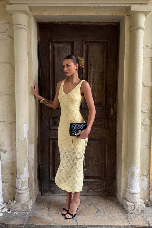 Robe longue ajourée en tricot