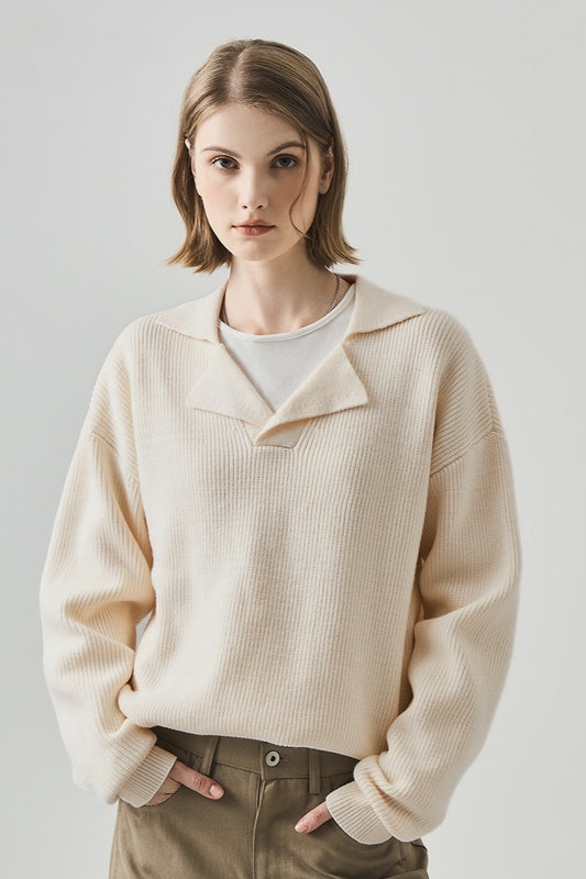 Oversized-Strickoberteil mit V-Ausschnitt und langen Ärmeln