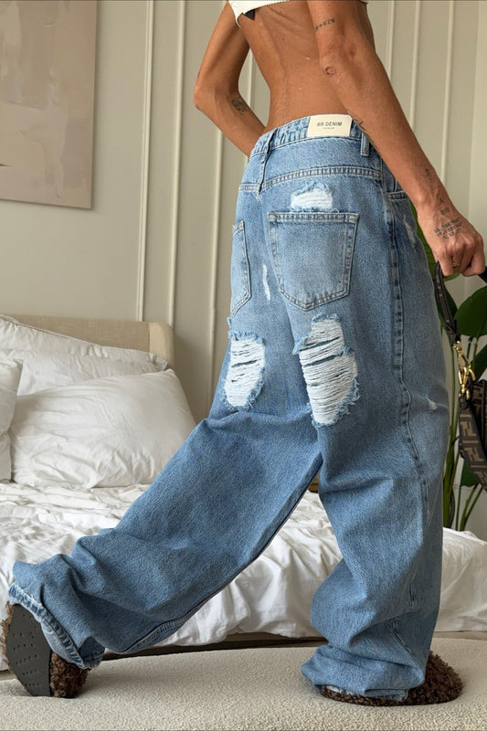 Vintage Jeans mit Herzmuster, Rissen und weitem Bein