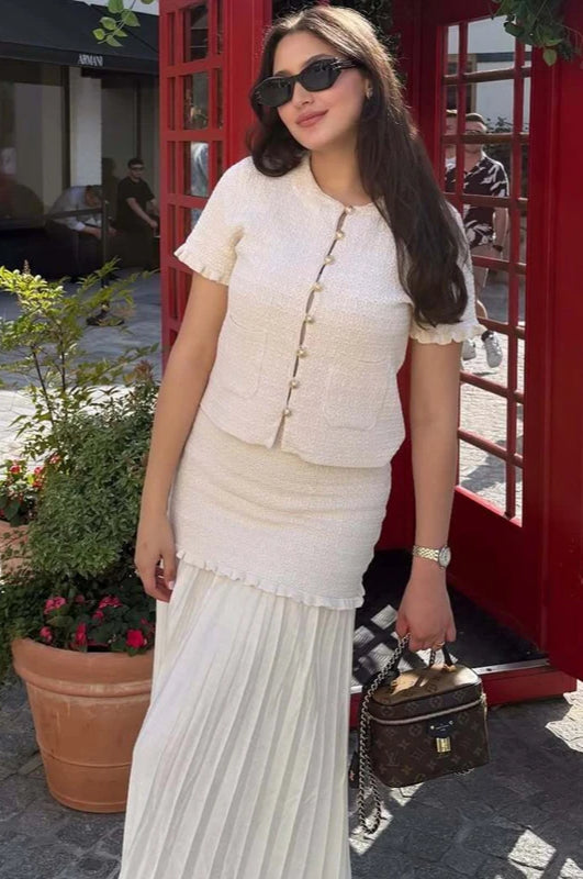 Elegant Knitted Short Sleeve Cropped Cardigan