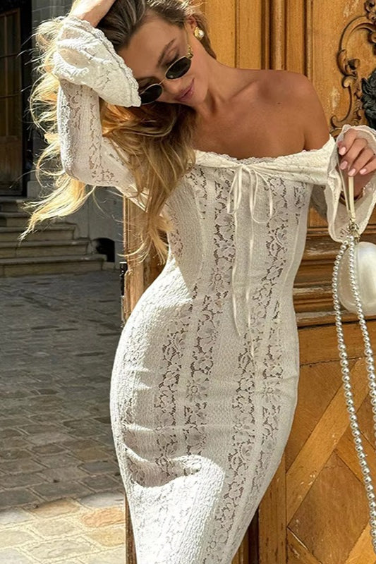 Robe longue sirène en dentelle sans bretelles