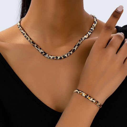 Fashion Leopard Print Choker NeckLace