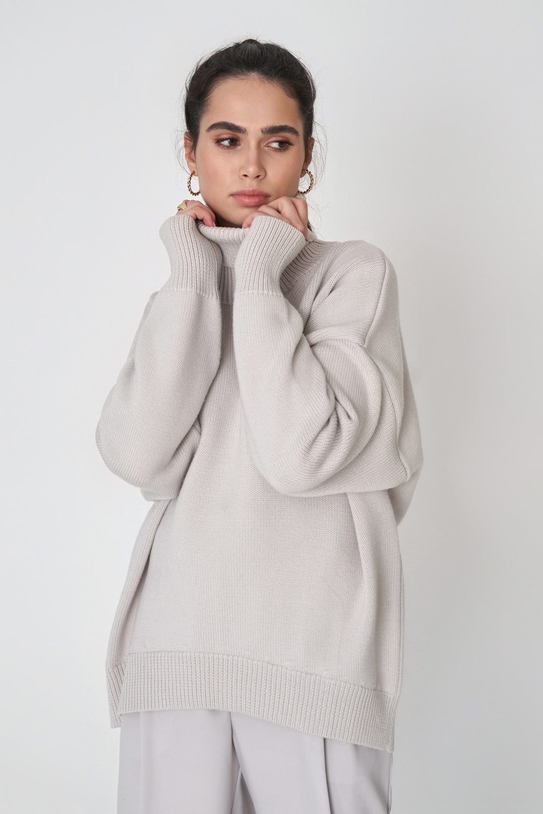 Basic Solid Knit Turtleneck Sweater