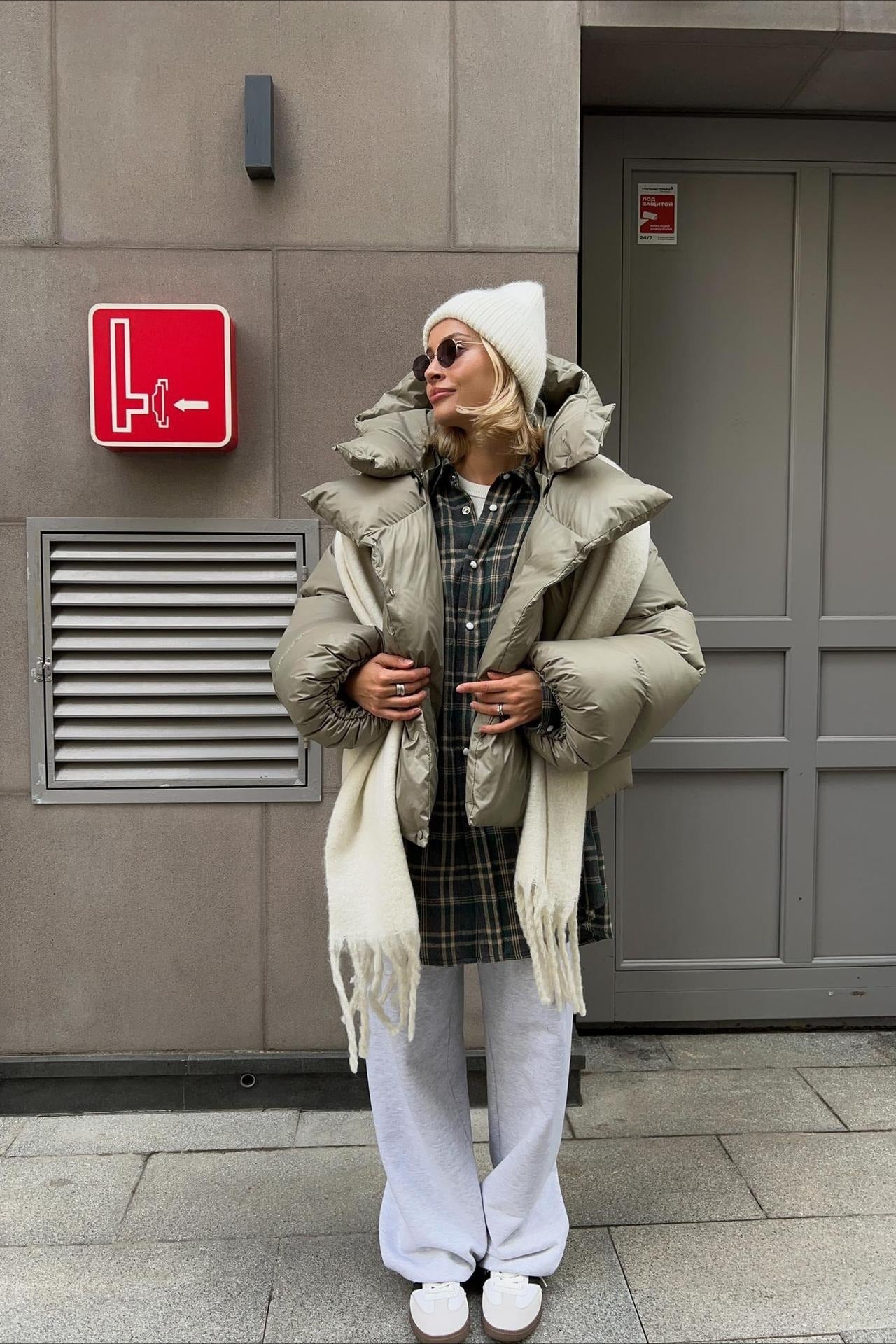 Short Hooded Puffer Jacket