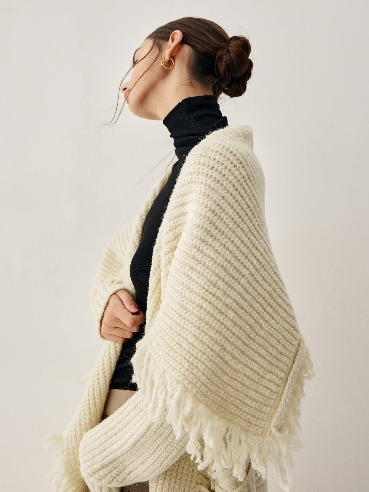 Chunky Knit Tassel Trendy Hem Poncho Cardigan Sweaters-L