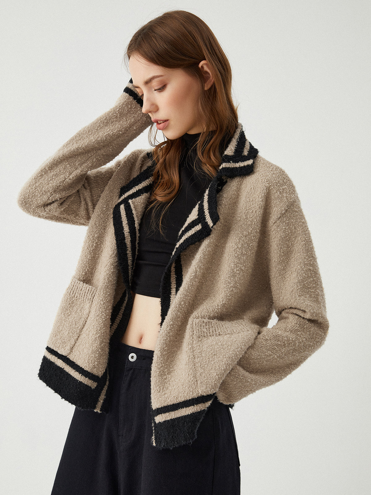 Contrast Trim Graceful Knit Cardigan