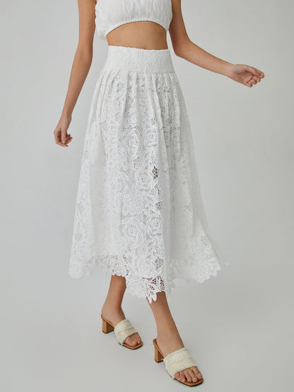 Eyelet Rosebud Graceful Pattern Maxi Skirt