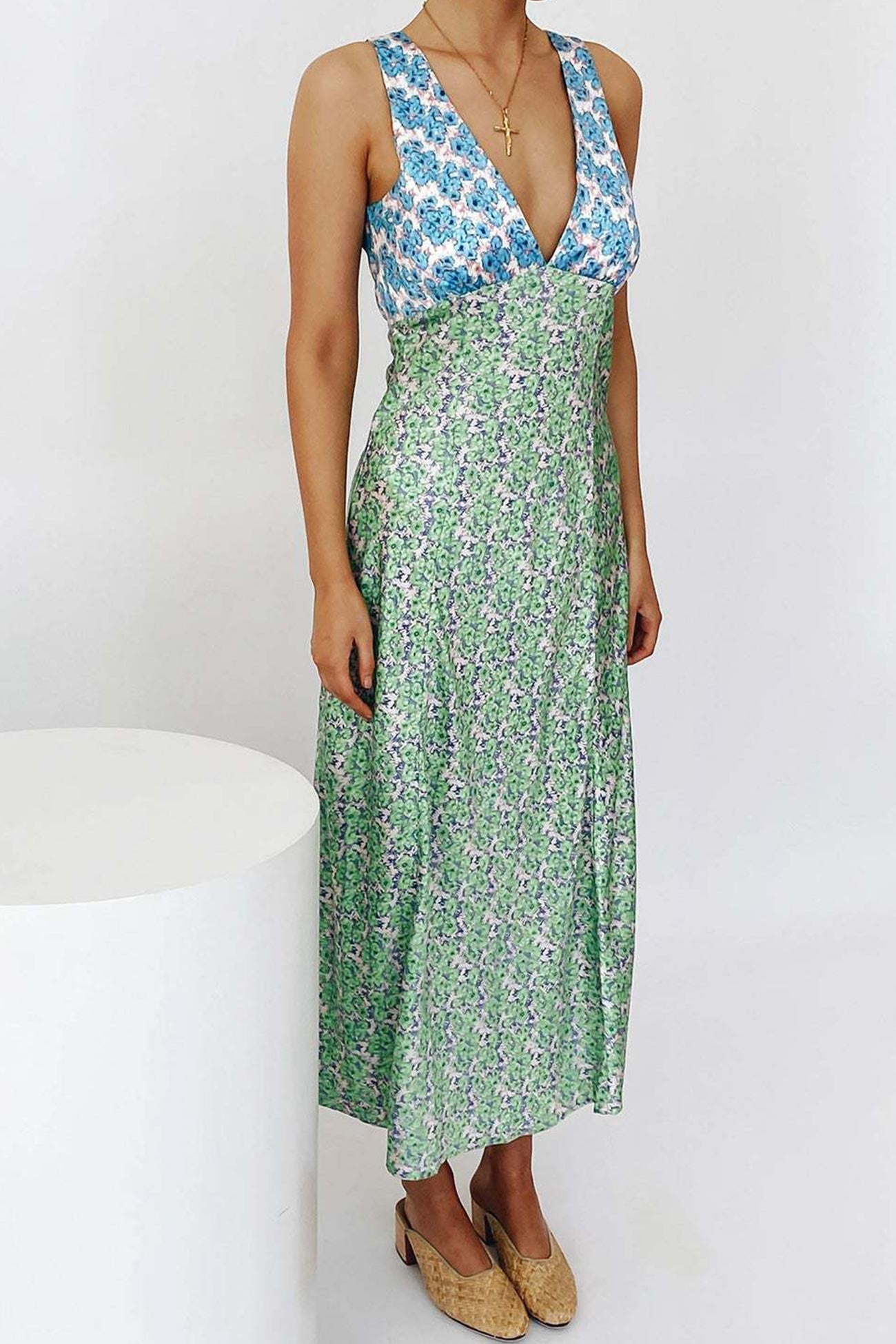 Floral Print V Neck Dress with Contrast Detail and Tie-back