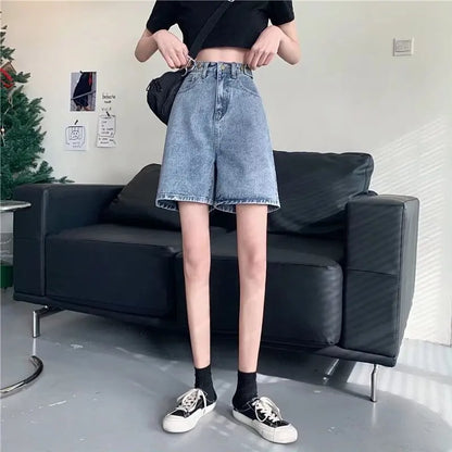 Streetwear Summer Half High-Waisted Belted Loose Female Short Fashion Jean