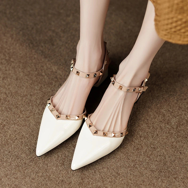 High Quality Classic Rivet Design Slingback Casual Fashion Dating Low Heel Pump