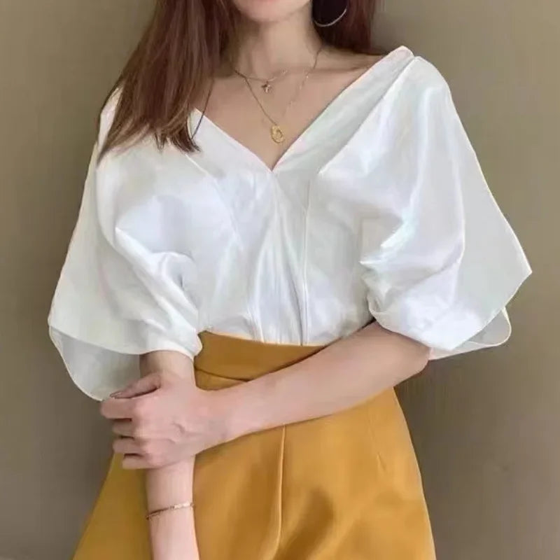 Korean Ruffle Design V-neck Short Sleeve Casual Blouse blouse-250126