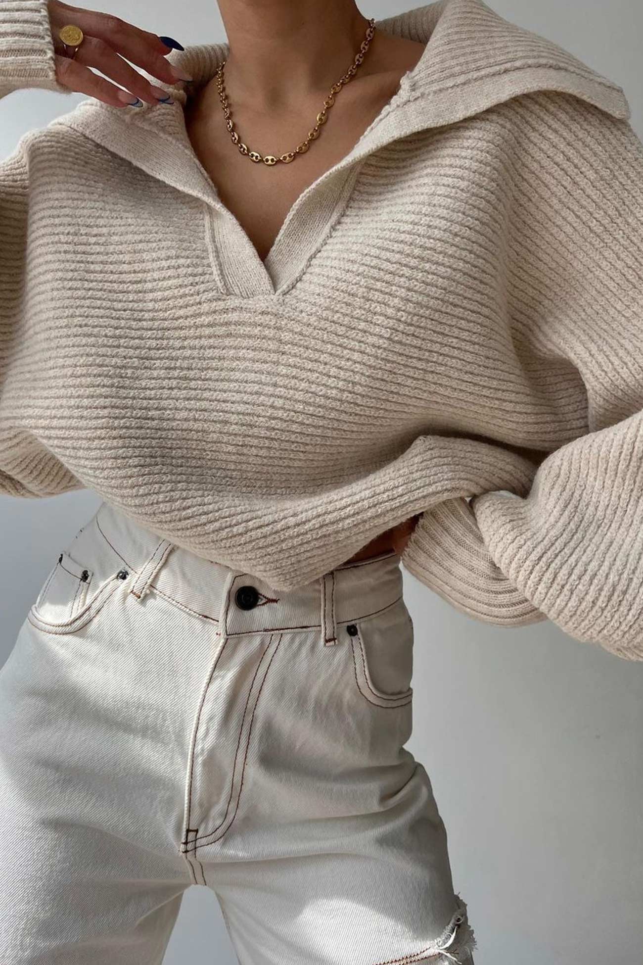 V Neck Puff Sleeve Sweater with Lapel