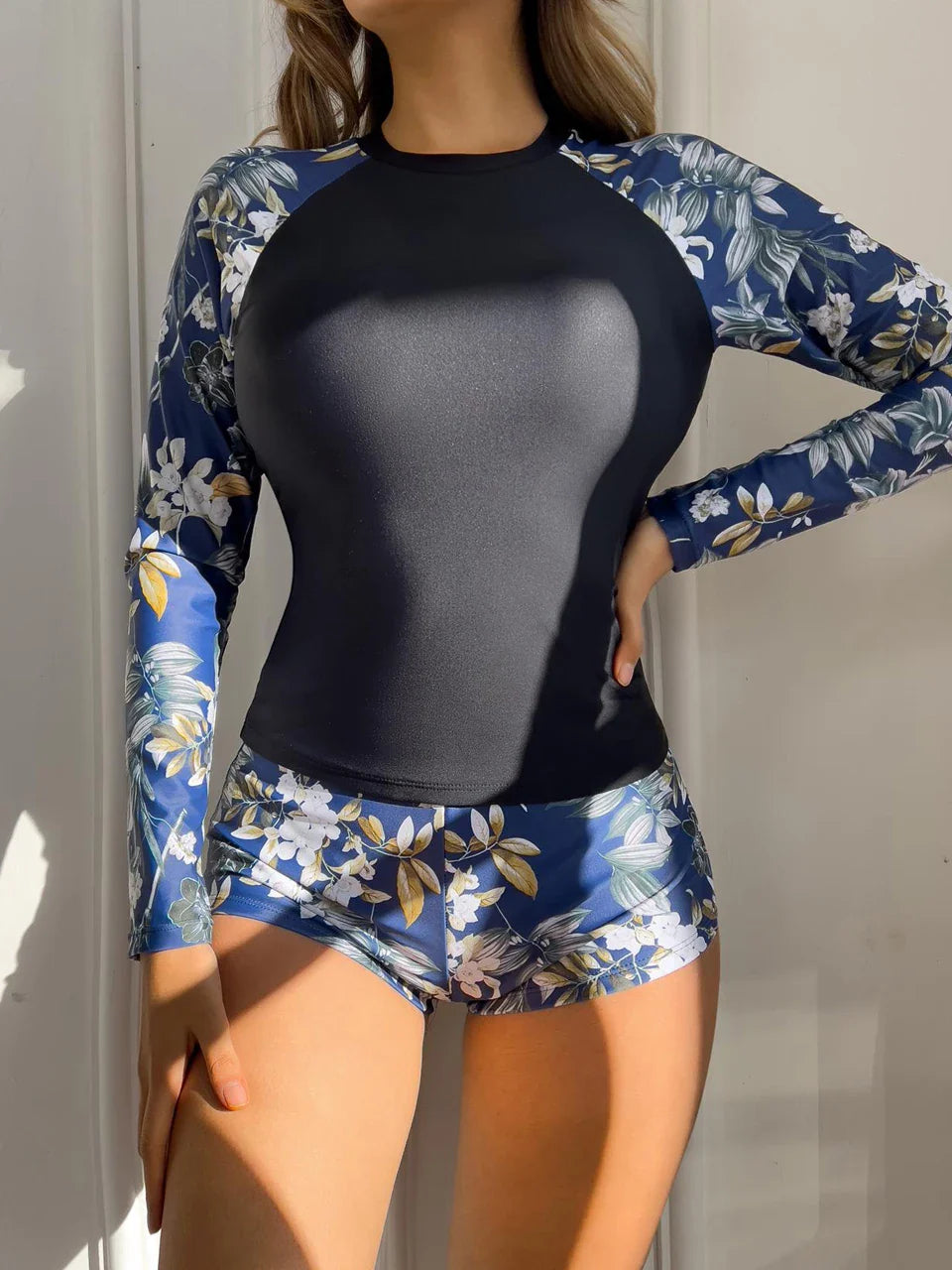 Tropical Print Rashguard Two Piece Set blue / S