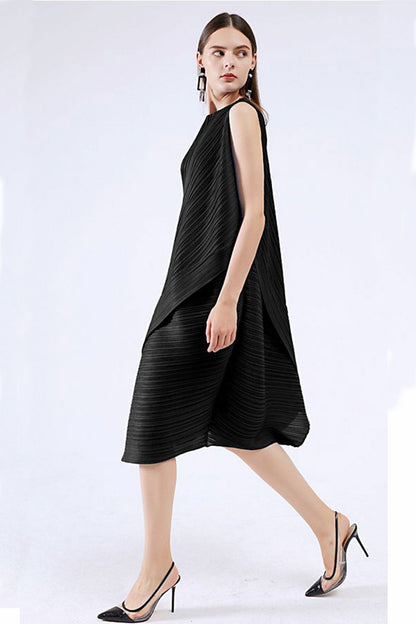 Sleeveless Pleated Midi Dress with Irregular Hem