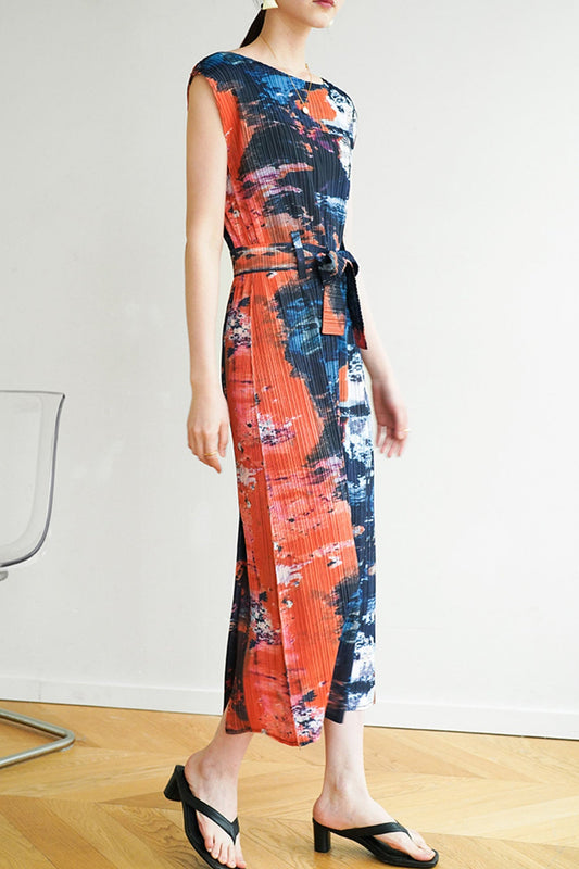 Printed Sleeveless Dress with Side Slit and Full Pleats