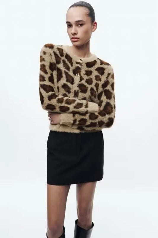 Jacquard Artificial Fur Leopard Pattern Cardigan