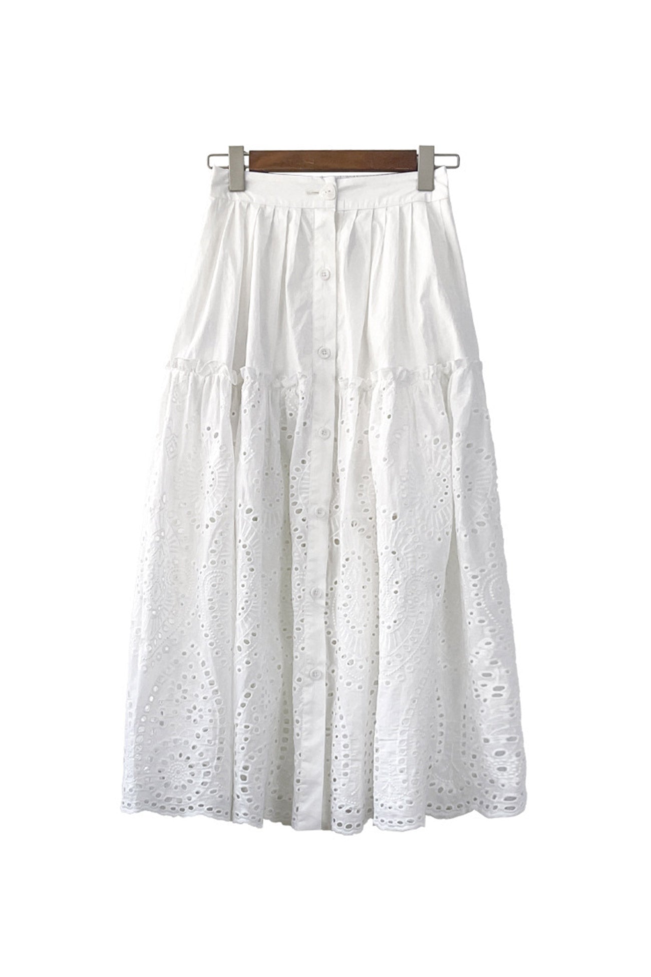 Folded White Lace with Skirt Embroidery