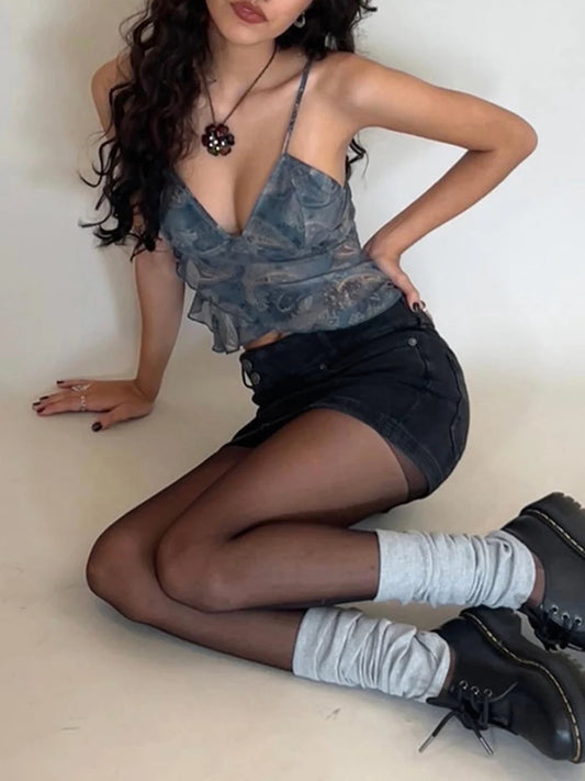 Spaghetti-Crop-Top mit Blumenmuster und V-Ausschnitt